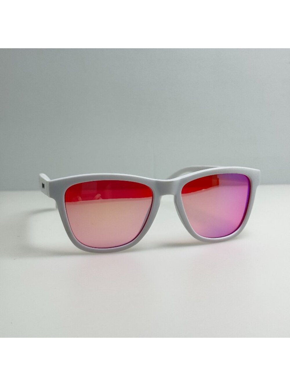 Goodr Sunglasses Au Revoir Gopher